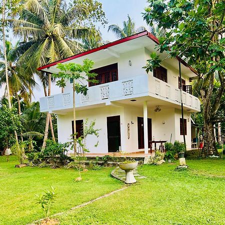 Seaside Coco Villa Берувала Екстер'єр фото